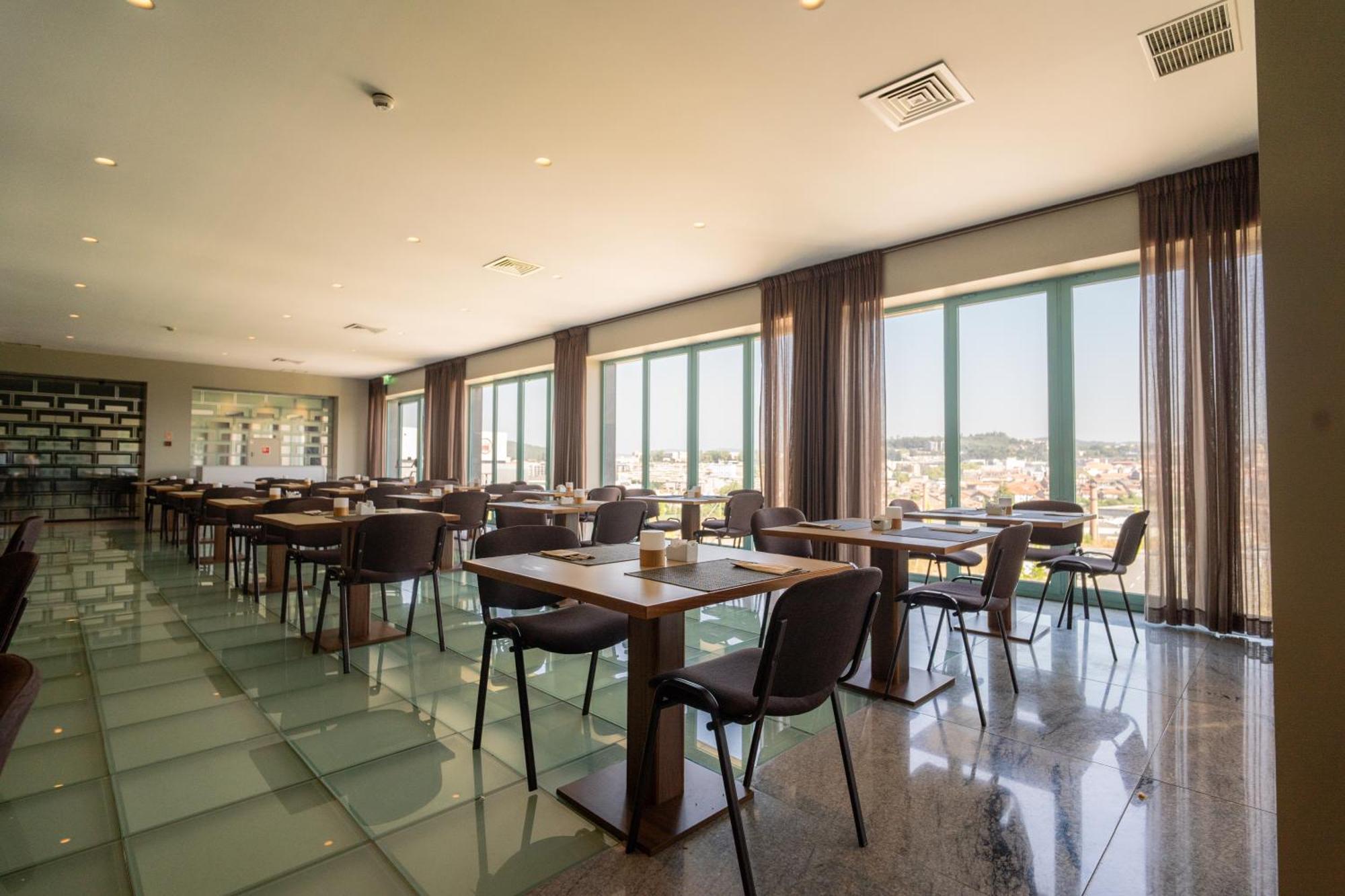 Hotel De Guimaraes Business & Spa Luaran gambar