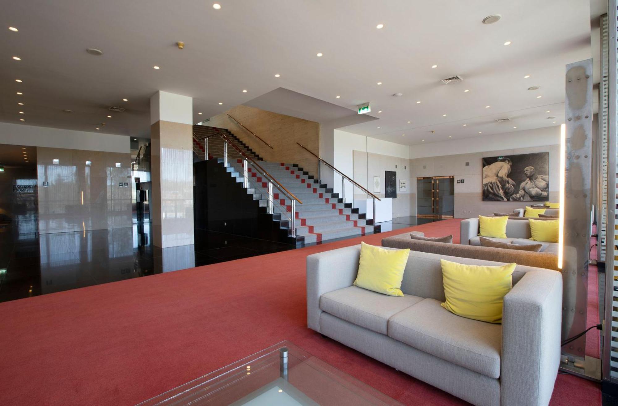 Hotel De Guimaraes Business & Spa Luaran gambar