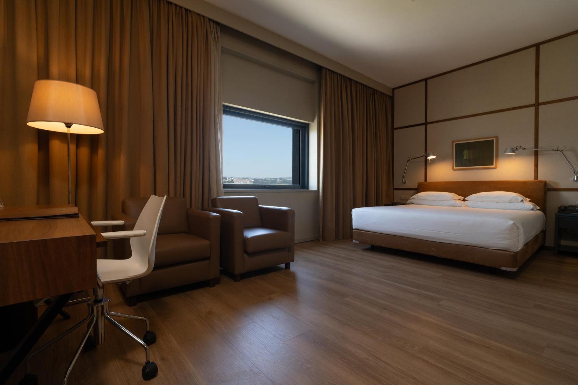 Hotel De Guimaraes Business & Spa Luaran gambar