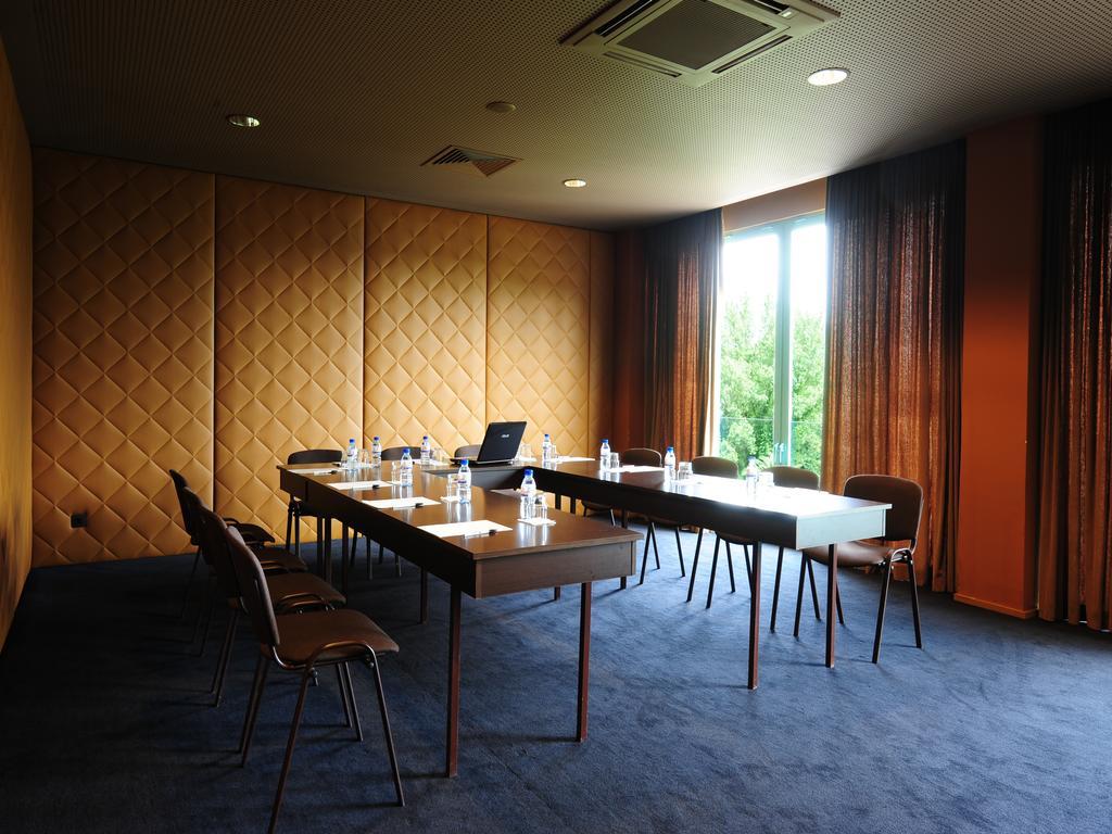 Hotel De Guimaraes Business & Spa Luaran gambar