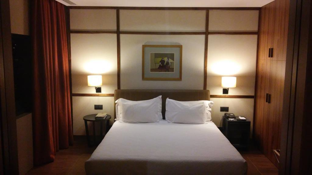 Hotel De Guimaraes Business & Spa Bilik gambar